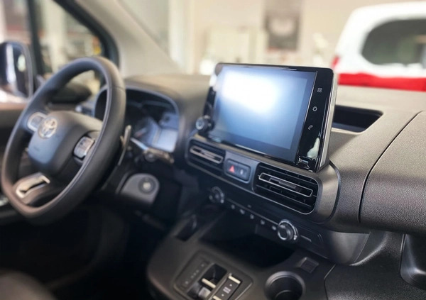 Toyota Proace City Verso cena 152999 przebieg: 7, rok produkcji 2024 z Lubraniec małe 407
